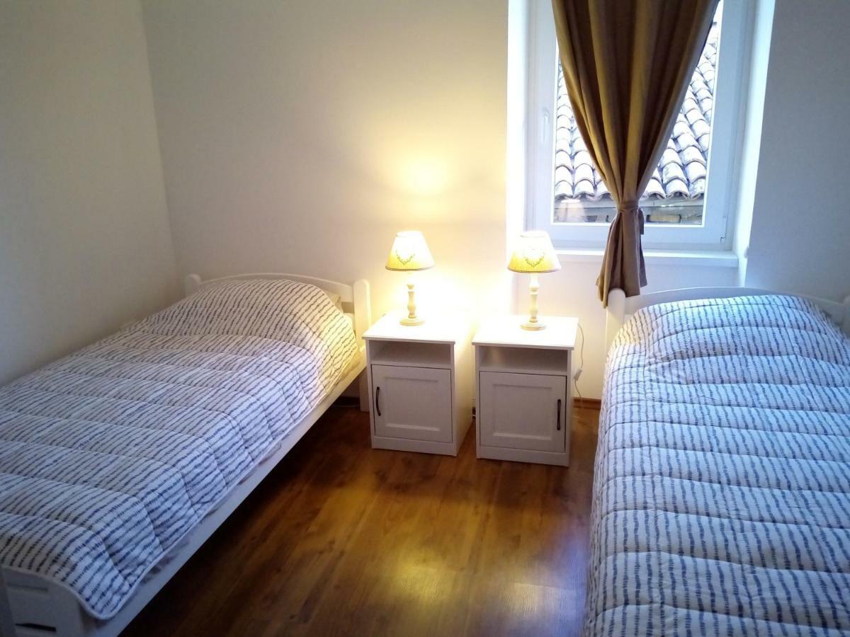 Rosemary Apartment Копер Екстериор снимка